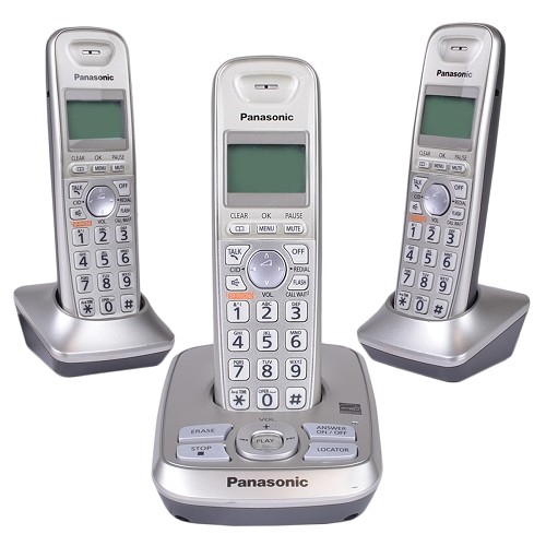Panasonic KX-TG4223N DECT 6.0 Plus Interference-Free Expandable Digital Cordless Phone Set w/Answering System/3 Handsets